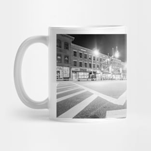 Street level scene strong leading street markings, Mug